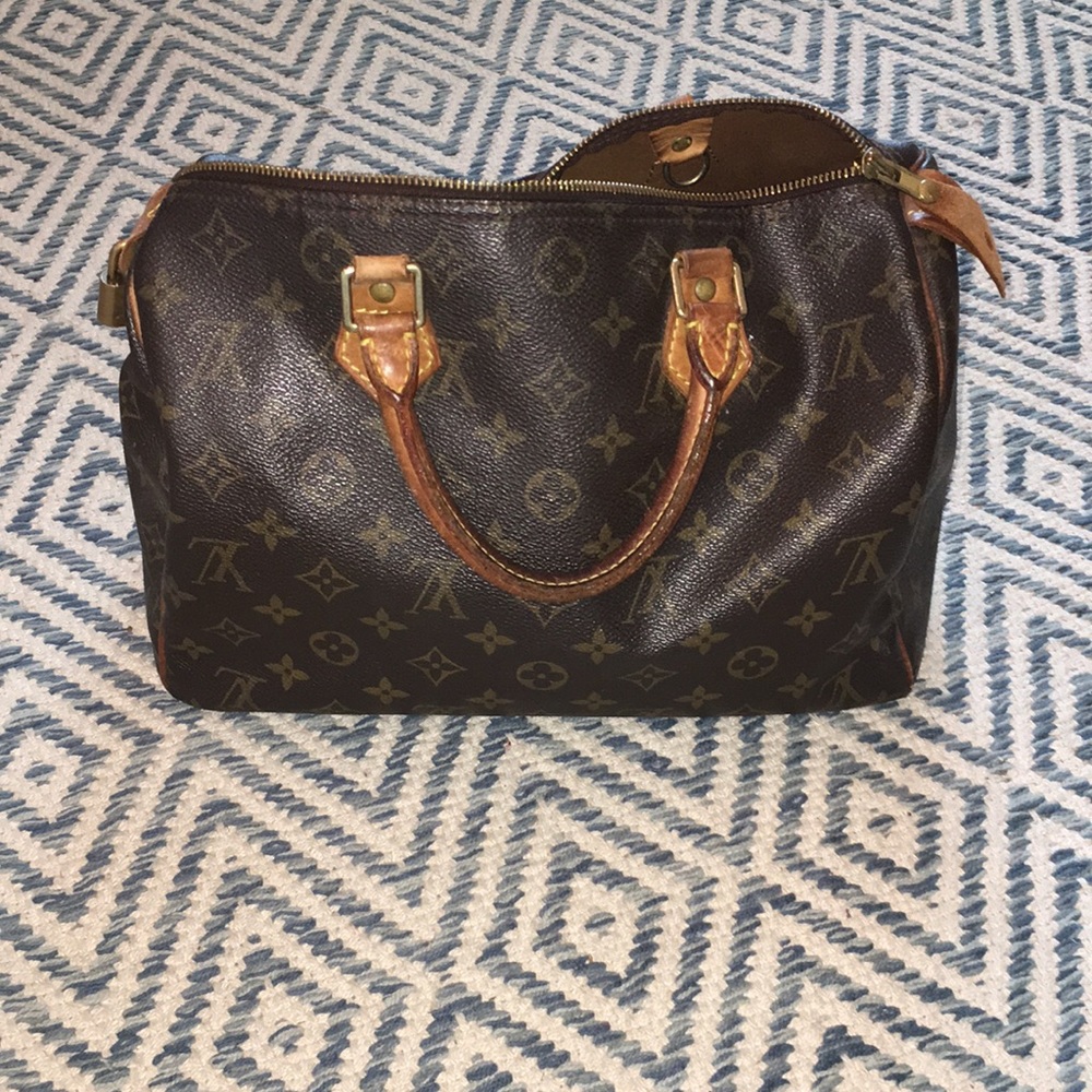 Authentic Louis Vuitton Speedy 30